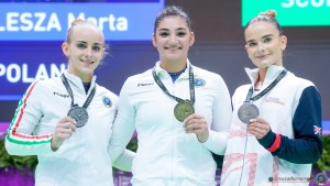 podium aa sr sfe02574 copia simone ferraro ph